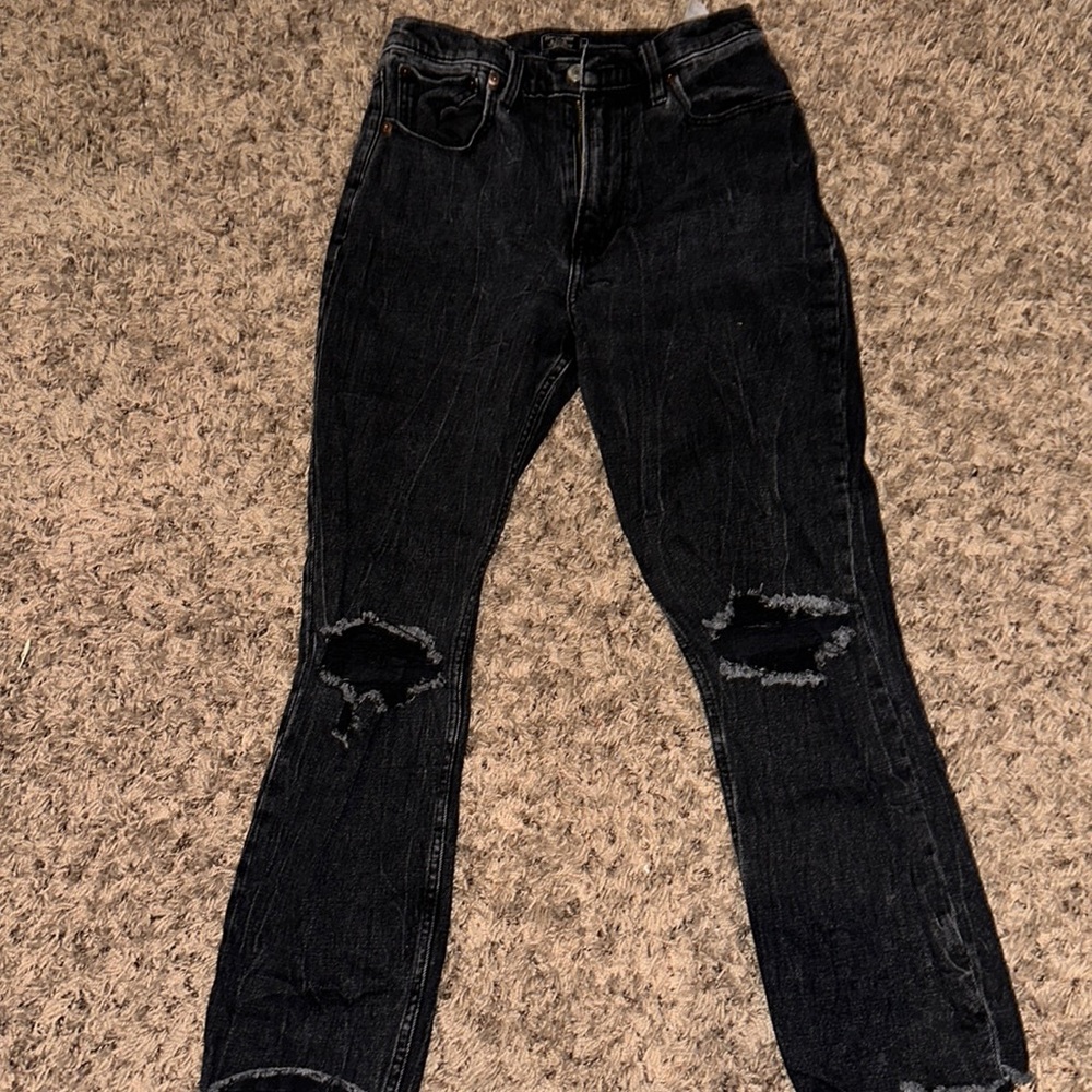 vintage thrifted black ripped abercrombie fitch mom jeans